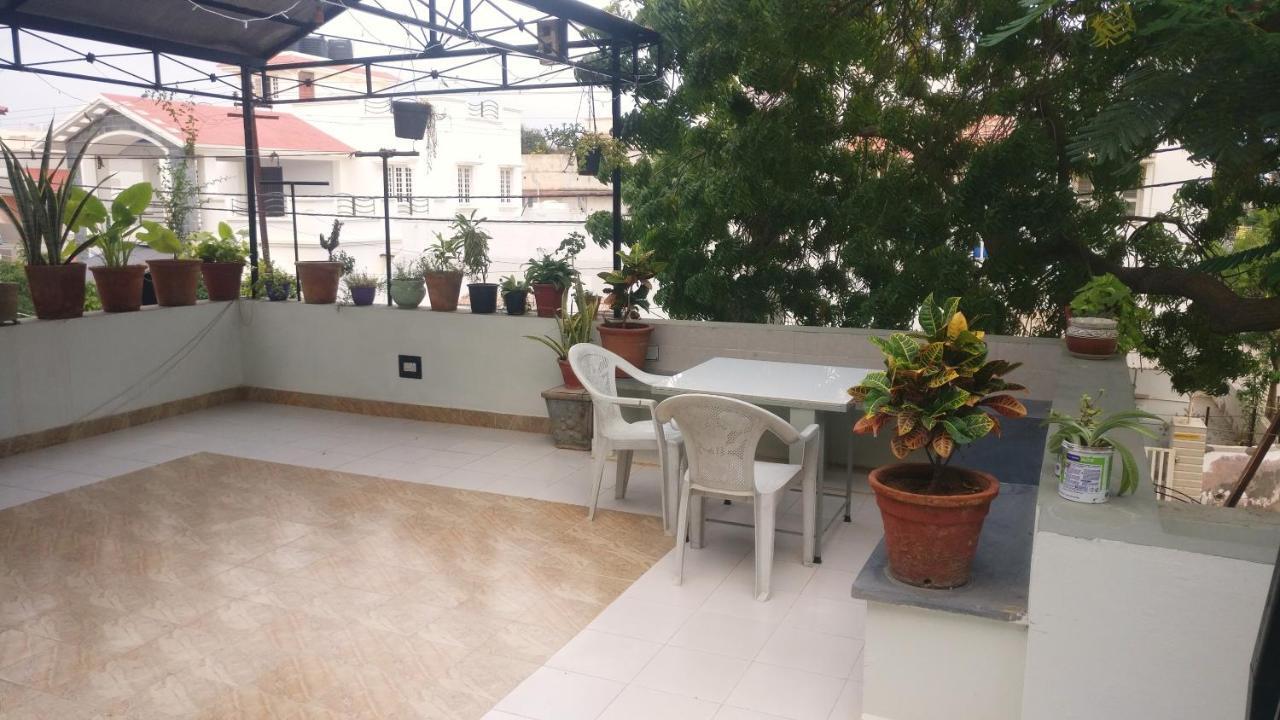 "Go Desert" Homestay Bhuj Εξωτερικό φωτογραφία